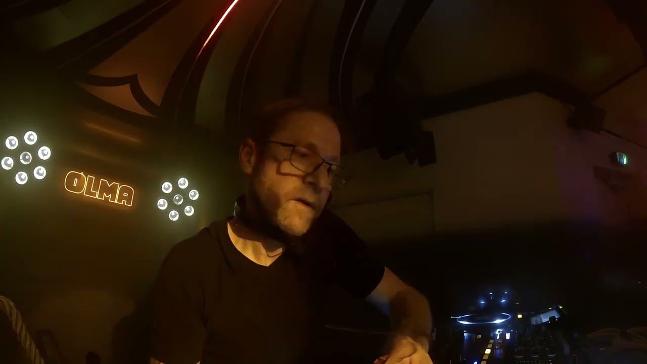 Raf Fender Live at OLMA – Melodic Techno