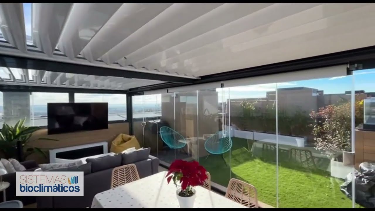 Proyecto Acabado - Pérgolas Bioclimáticas con Cortinas de Cristal y Techo Fijo de Cristal