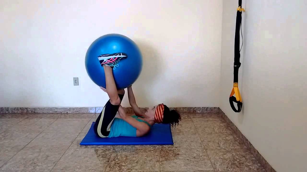 Abdominais com Bola Suiça