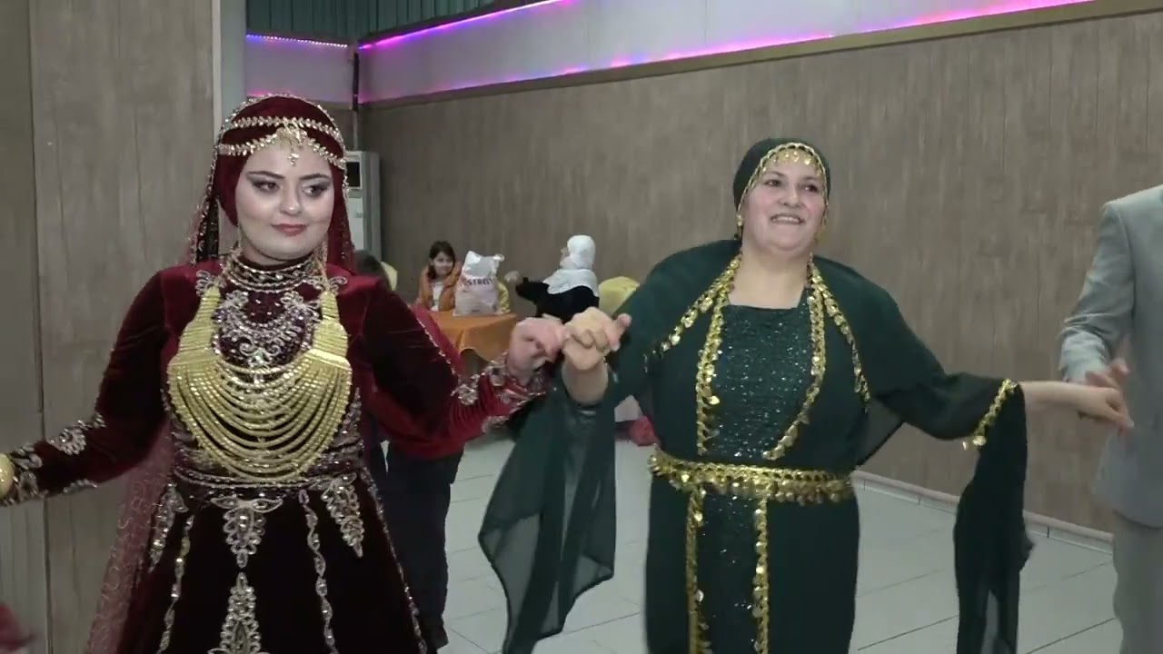 Mahsum&Nesrin Saray Düğün Salonu kına Part 2