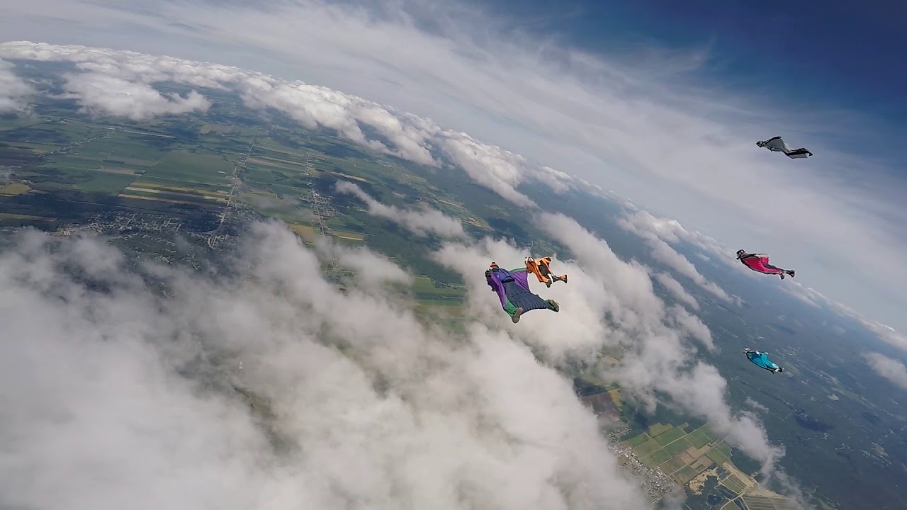 Wingsuit &agrave; Parachute Voltige 11 ao&ucirc;t 2019