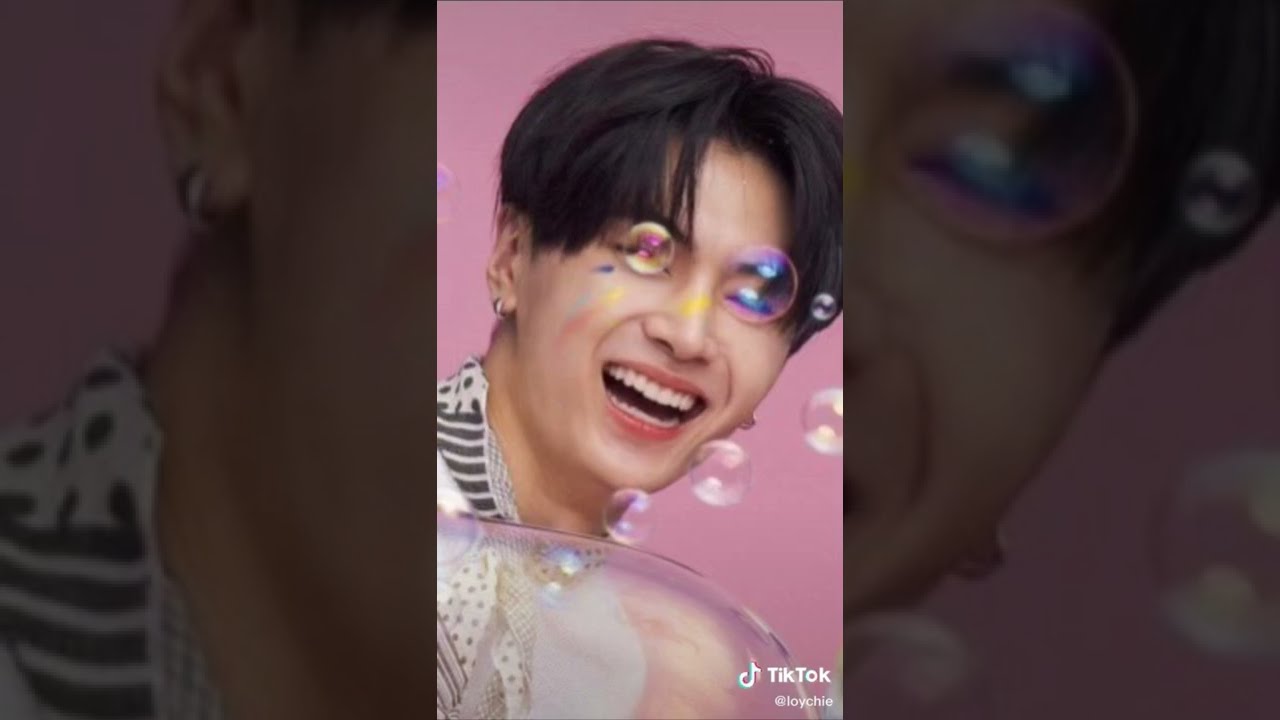 Enhypen Park Jayhoon tiktok edits / compilation because Sunghoon being shy when Jay staring at him