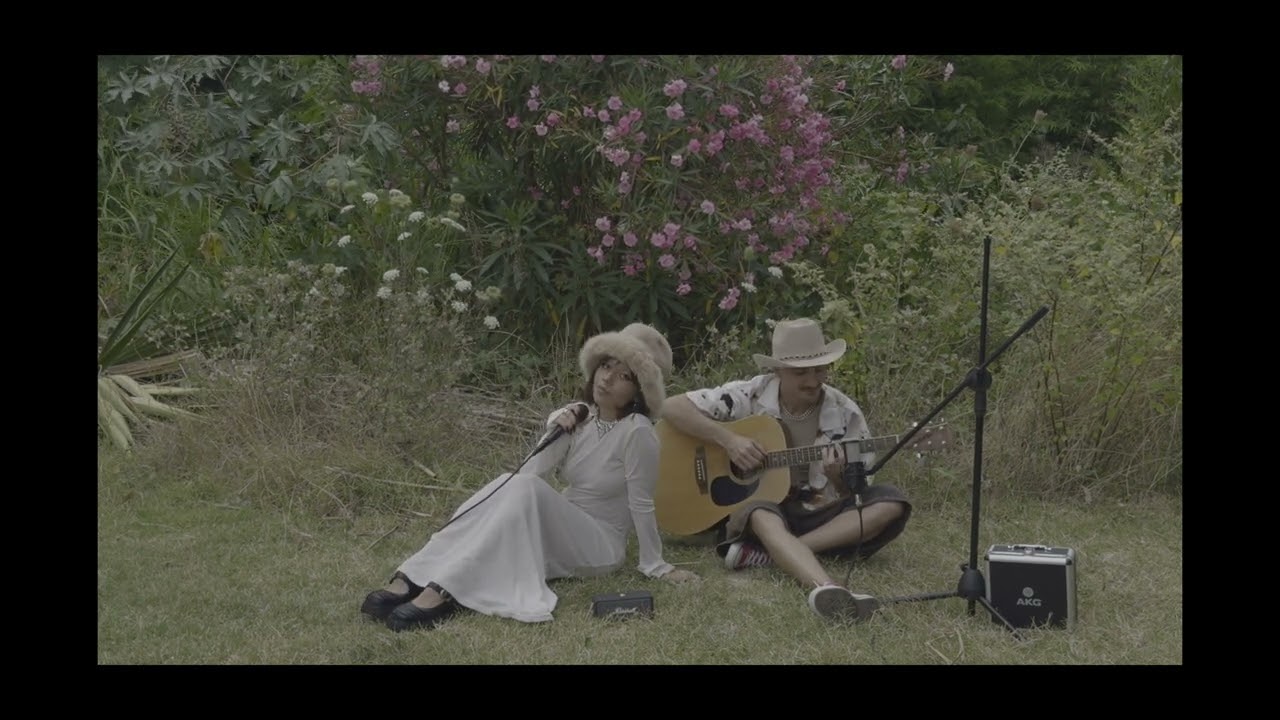 Bad Bunny - TURiSTA (Acoustic Cover by evelyz) #badbunny #badbunnycover