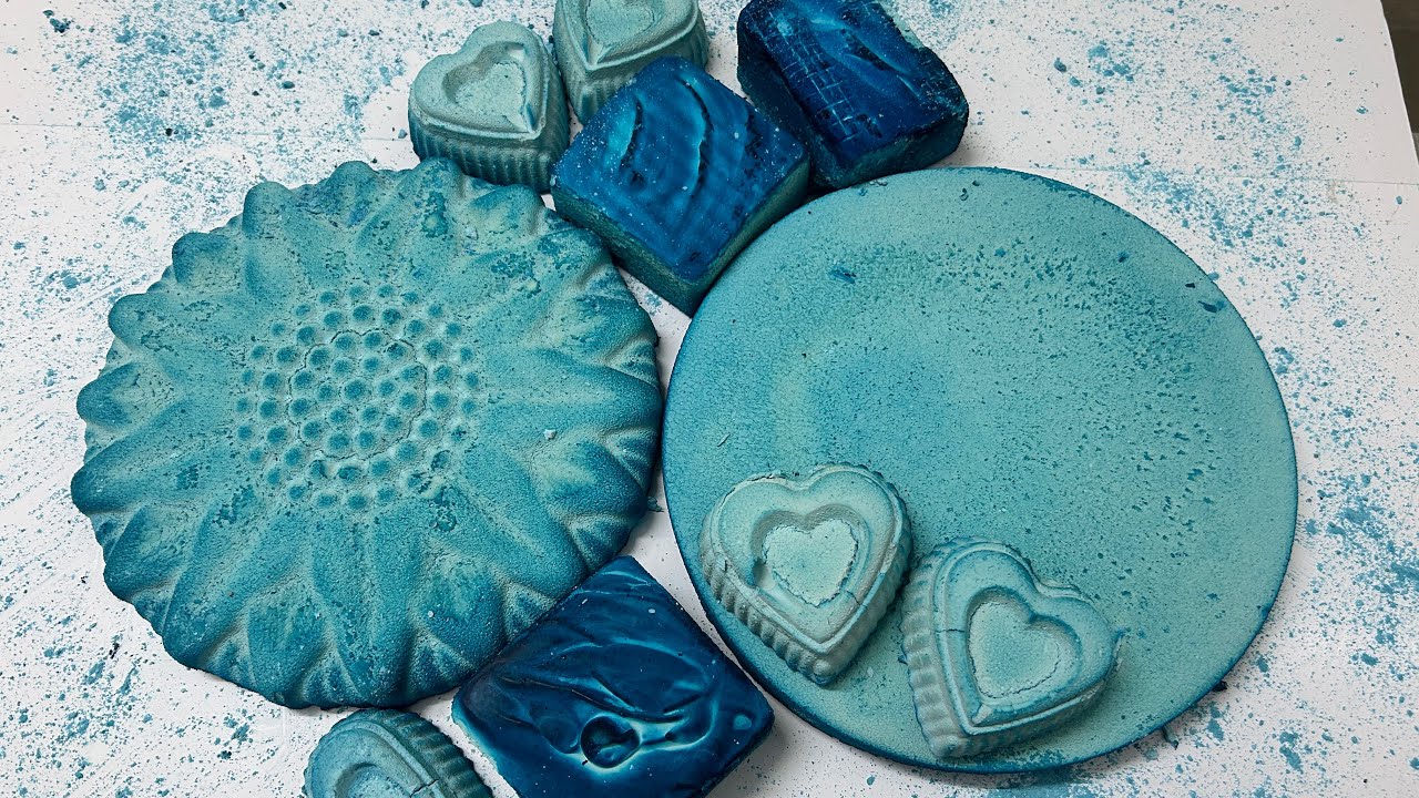 Everyone’s fvrt😄Blue chalk is here🔵Oddly satisfying video with relaxing sound.. ASMR video