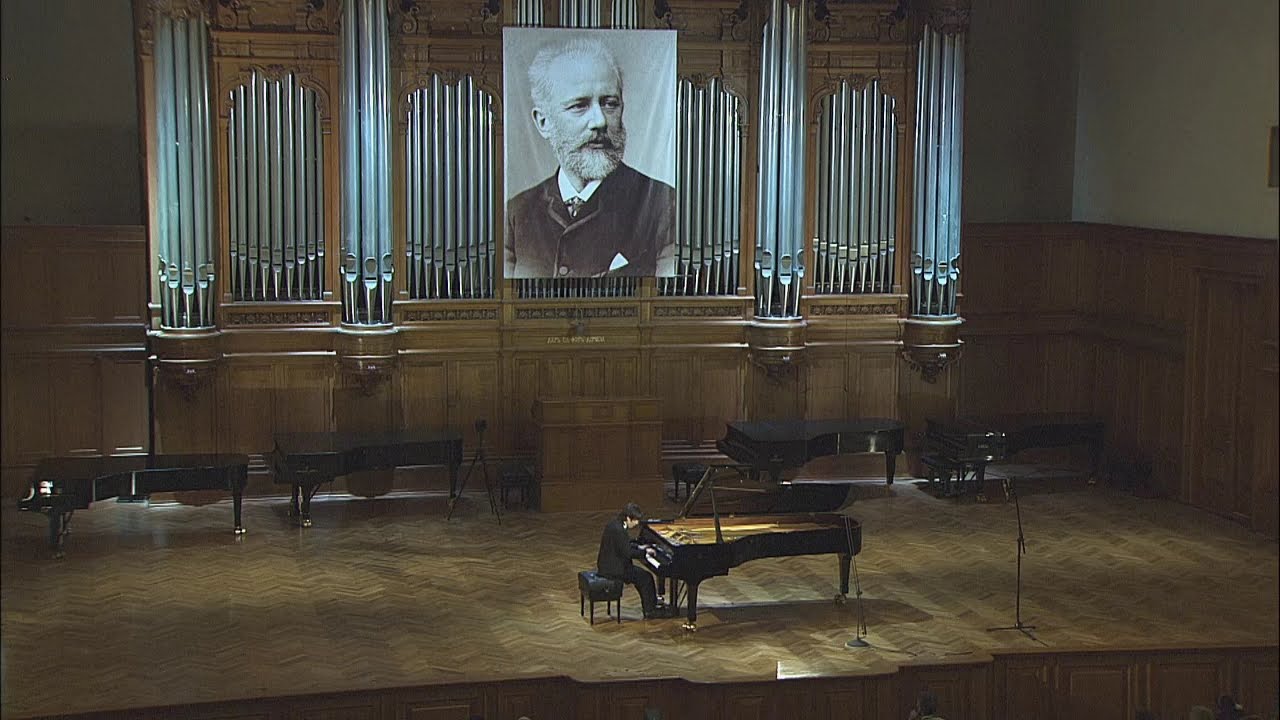 Seong-Jin Cho - Tchaikovsky Dumka, Op. 59 (2011)