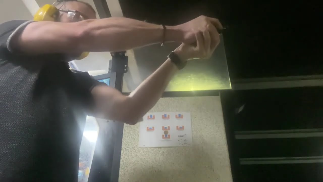 Shooting range Glock 17