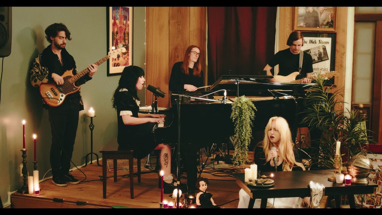 Mechanical Hands &ndash; Karma and the Killjoys (Tiny Desk 2024)