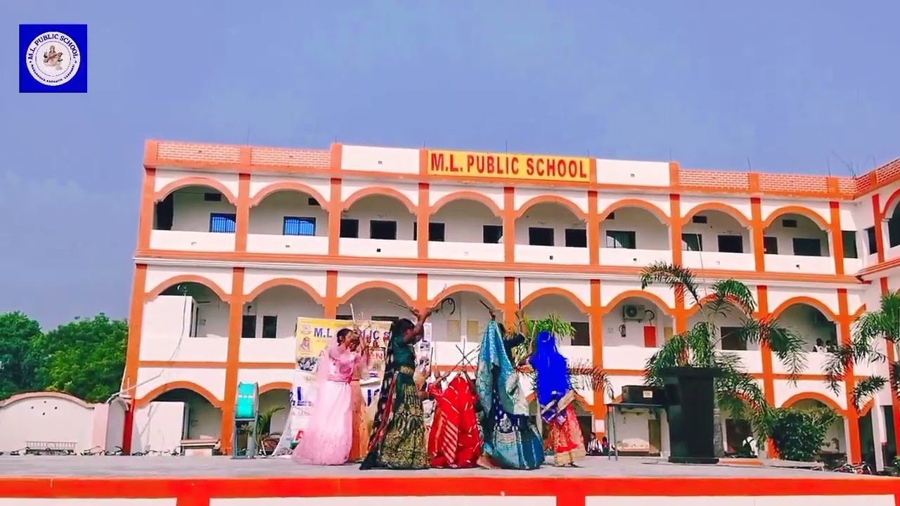 DANDIYA CELEBRATION   ML PUBLIC SCHOOL MANGRAUHA SARNATH VARANASI