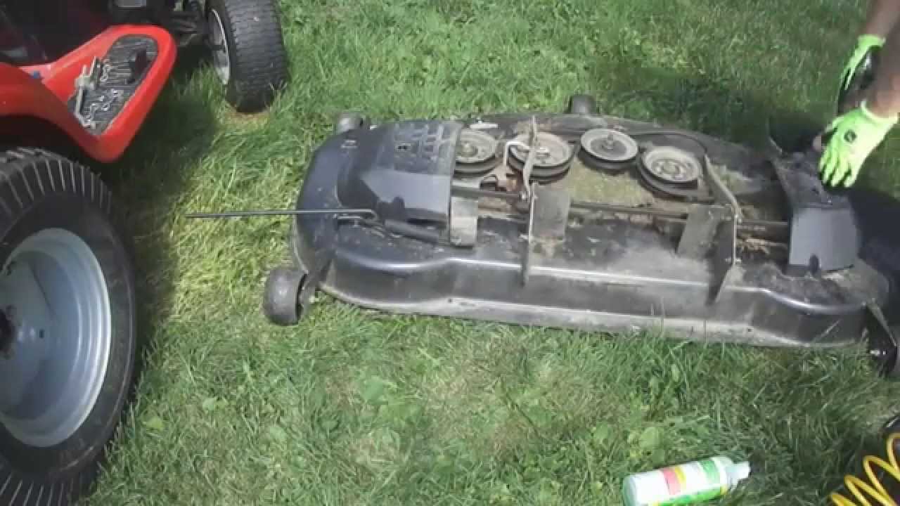 How To: Jonsered 2754GTHi: Mower Removal