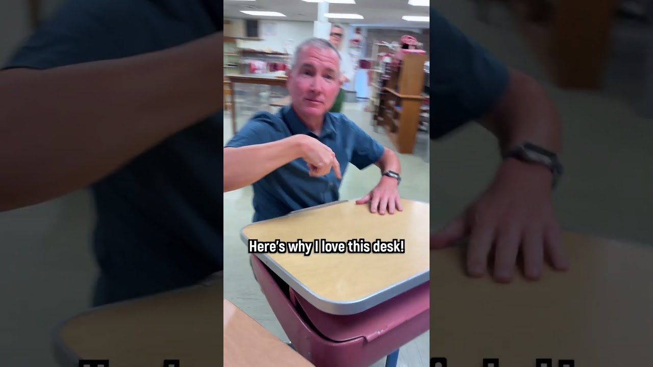 Idaho: Old Desk at Idaho Deaf School