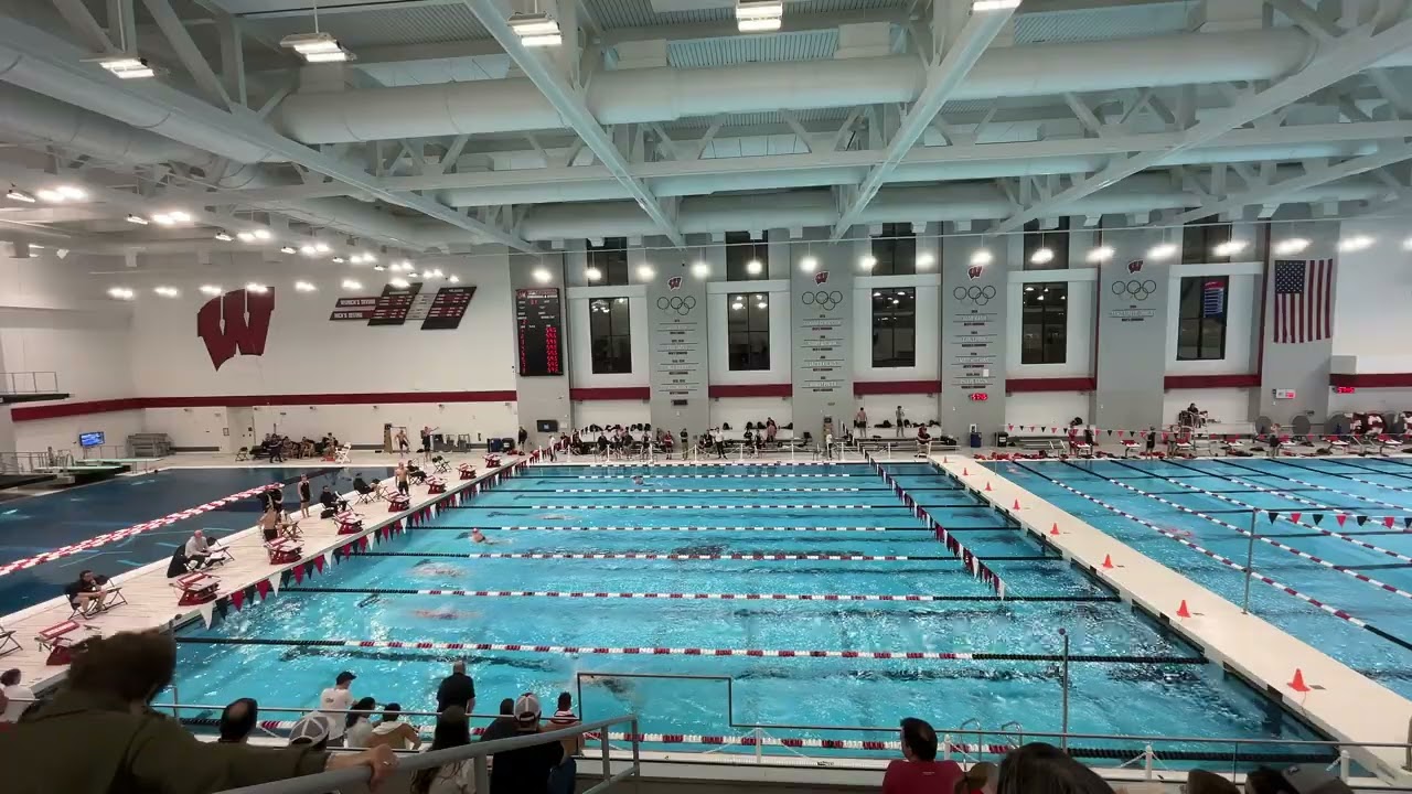 Finals W 200 Breast - Chapman, Hughes, Ozkan, McGann, J Delmas, L Delmas