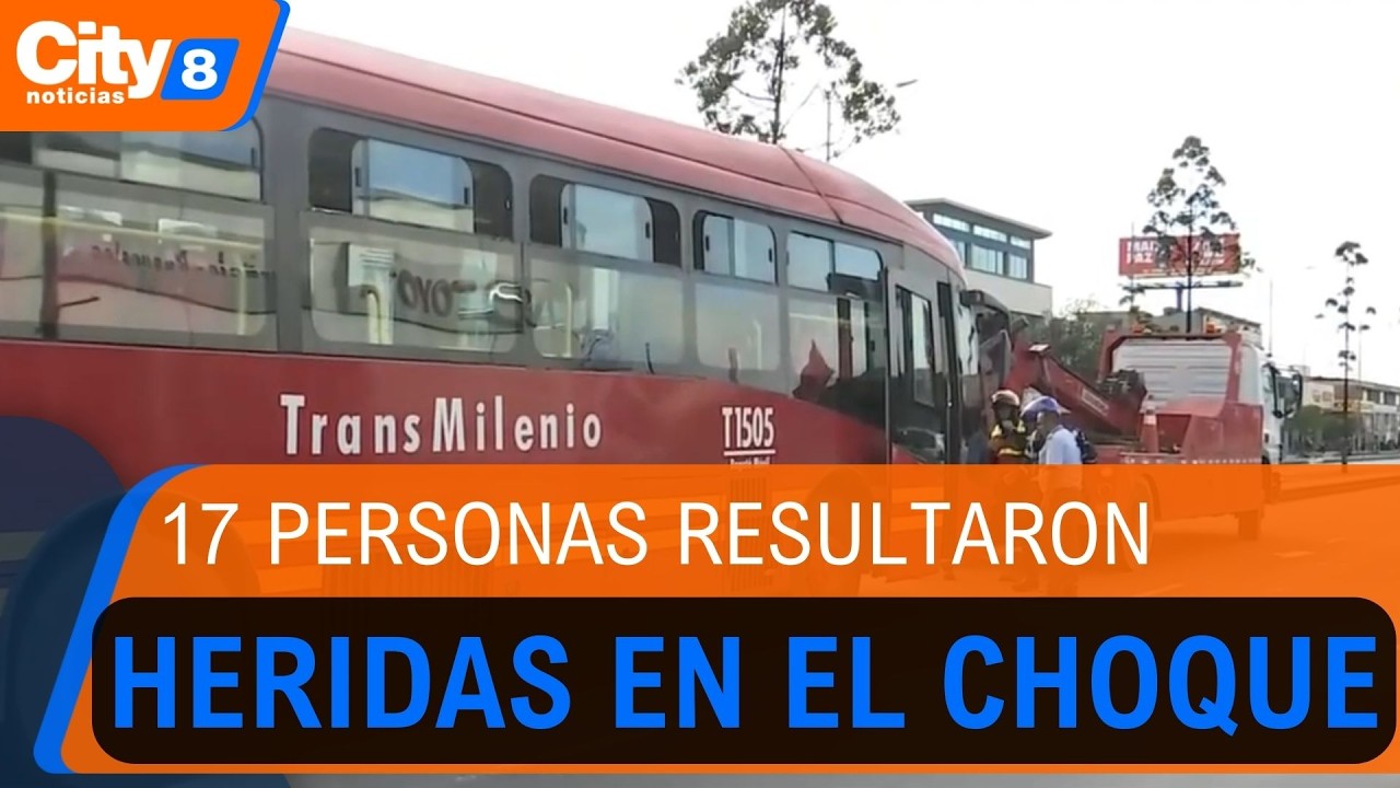 Grave accidente: motociclista choc&oacute; contra bus de TransMilenio y dej&oacute; 17 heridos| CityTv