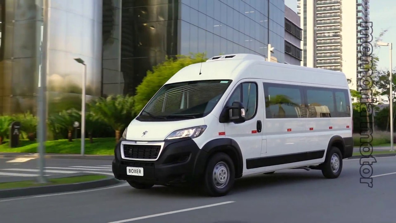 PEUGEOT BOXER MINIBUS 2020