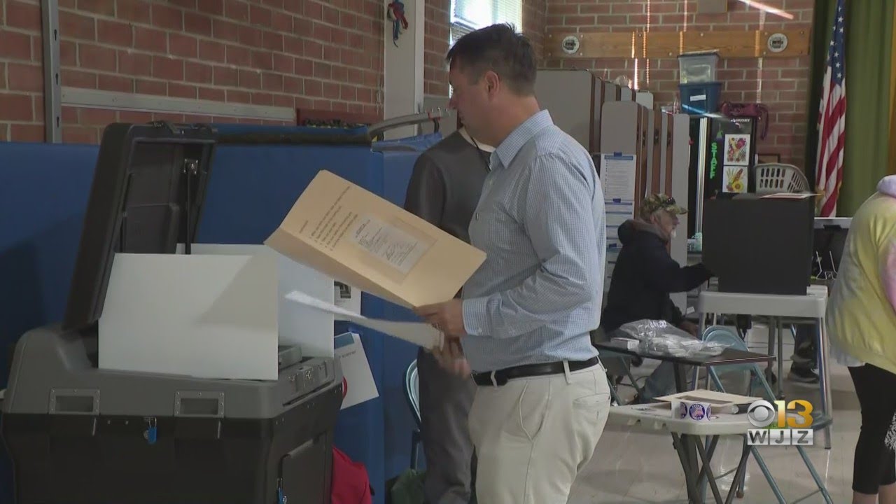 'I'm asking for your vote': Republican Dan Cox makes final rounds on Election Night