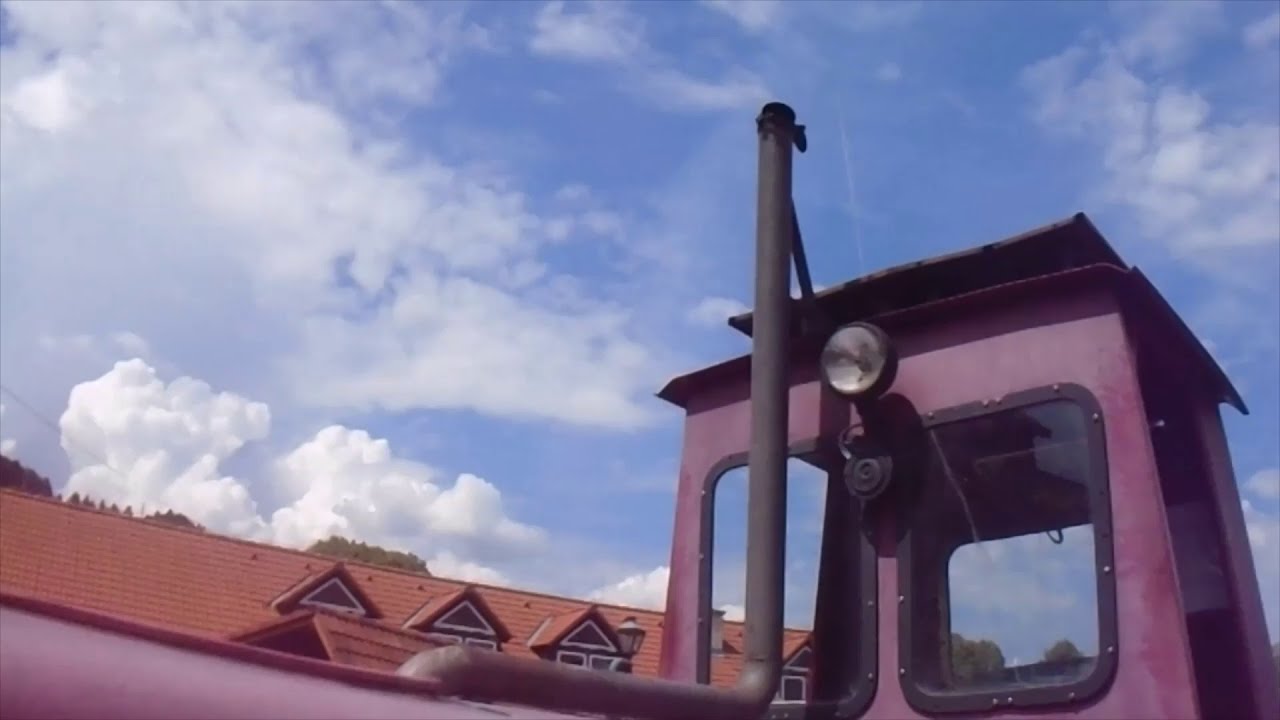 Narrow gauge loco with amazing diesel sound