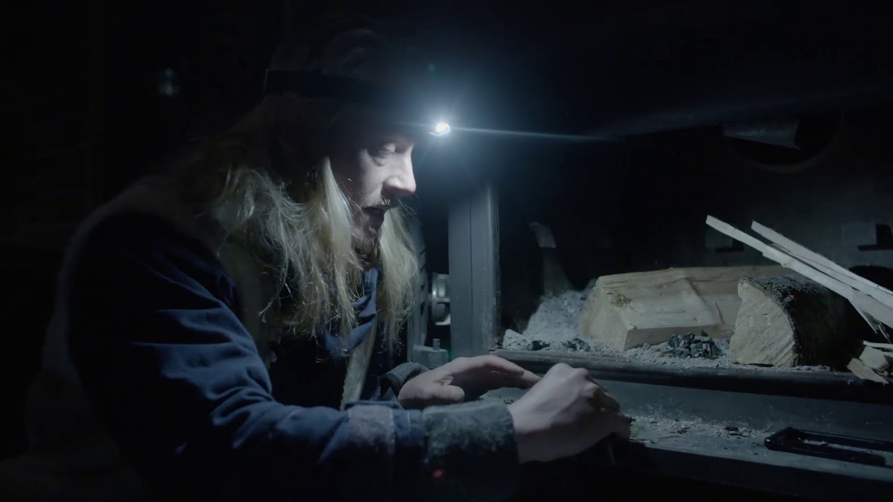 SOS: How to Survive - High Tech Fire Starter