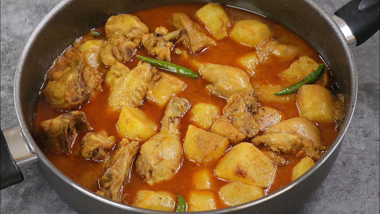 আলু দিয়ে মুরগির ঝোল (সাধারণ রান্নার অসাধারণ স্বাদ)| Bengali Style chicken