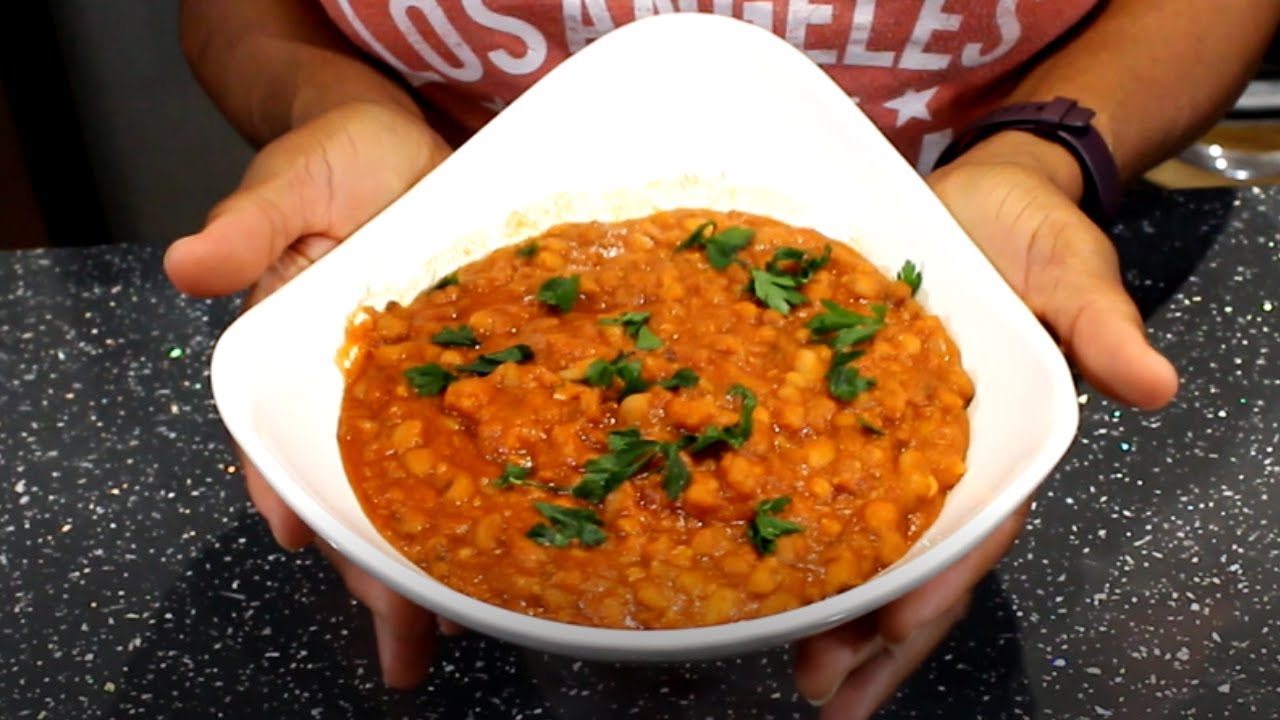 BEANS IN TOMATO SAUCE RECIPE, NIGERIAN STEWED BEANS