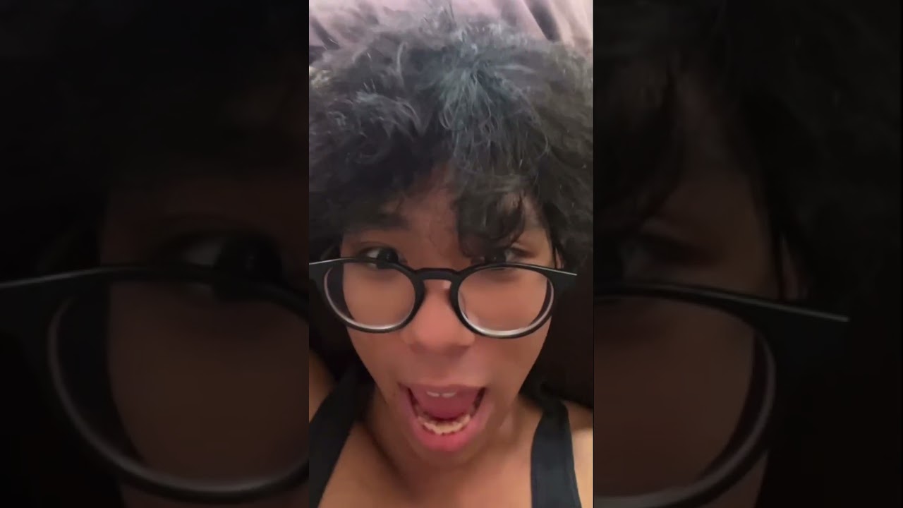 how to spot a girl with a praise kink