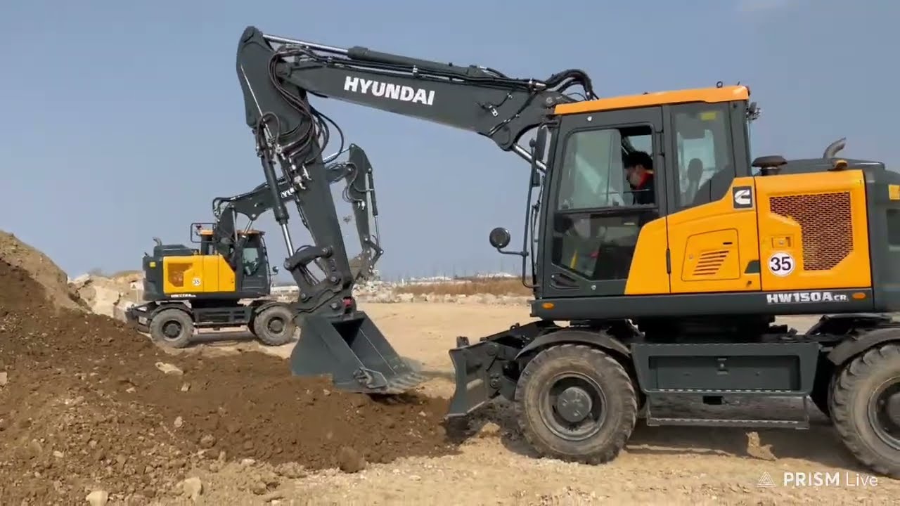 기술의 현대 건설기계 주행 테스트. HX150A/HX170A