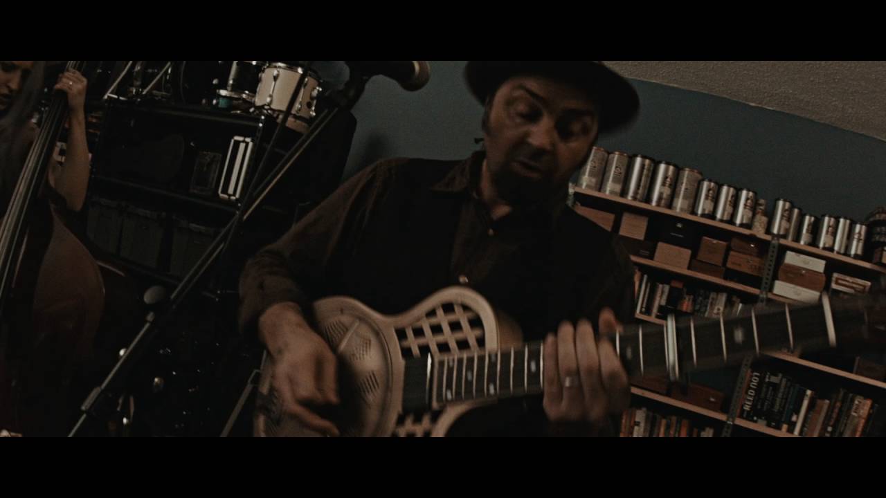 ROEBUCK - Trimmed & Burning