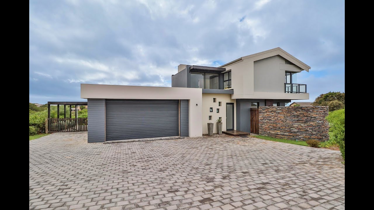 Village on Sea, Mossel Bay - R4 400 000 - Modern Lifestyle & Perfect Location