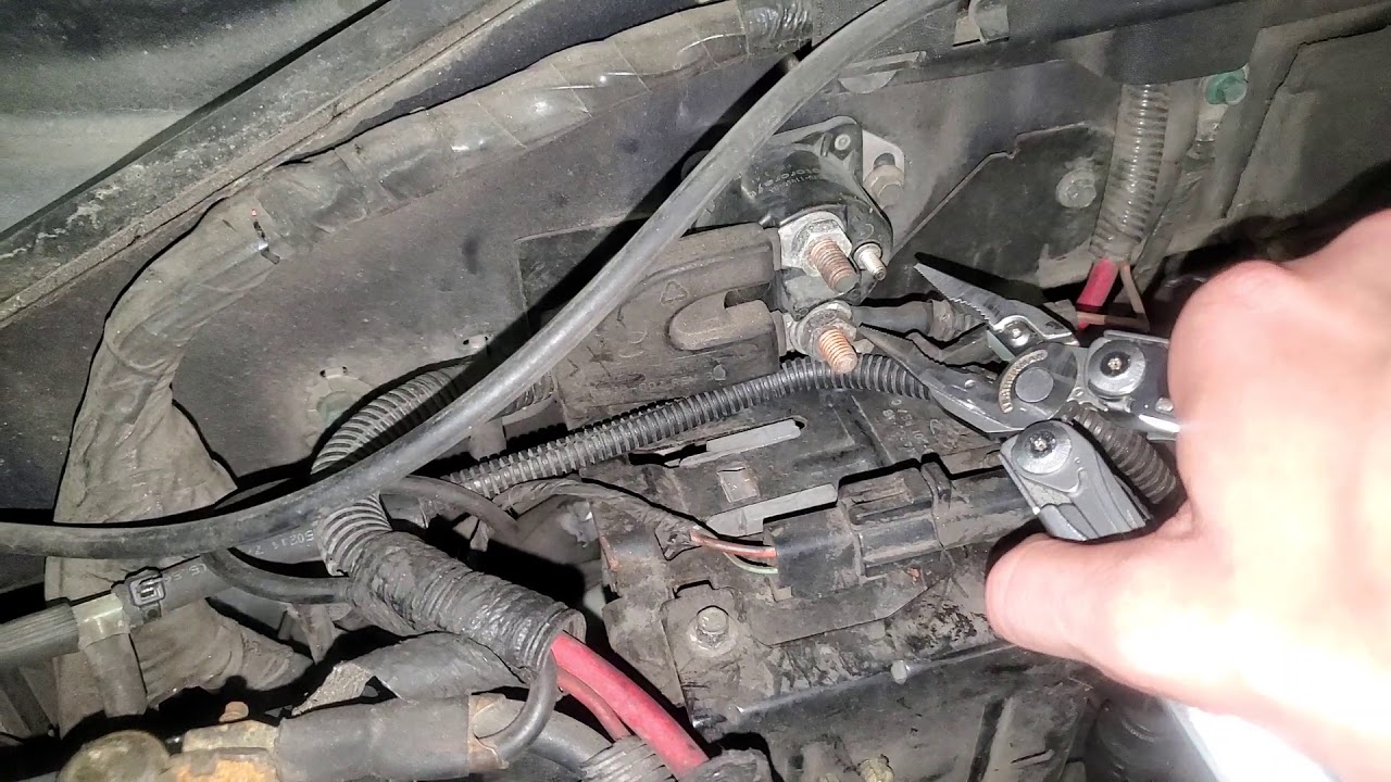 2001 Expedition Fuel Pump Relay & Fuse, Starter Fuse & Relay