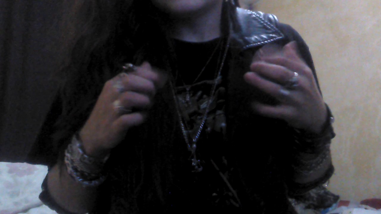 + ASMR + Fast and aggressive hand movements with mouth sounds and trigger words