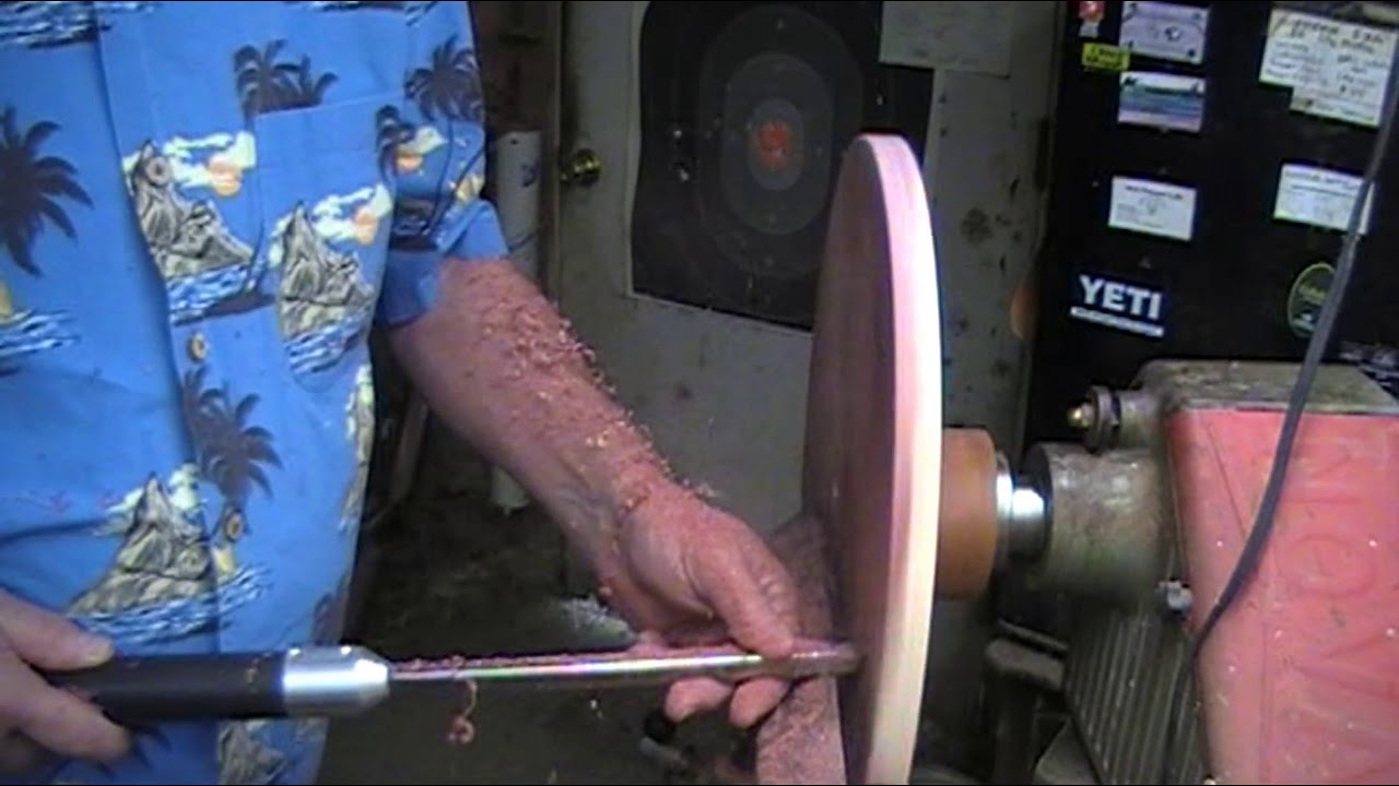 Woodturning a Big lazy Susan, 17.5