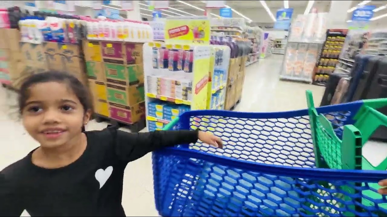 Last day shopping 🛍️ 🛒