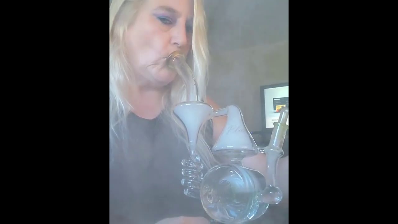 14.4'' LOOKAH Dream Daze Water Pipe Glass