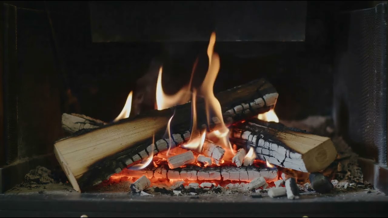 Fireplace Ambience with Crackling Fire Sounds | 4 Hours for Sleep & Reading
