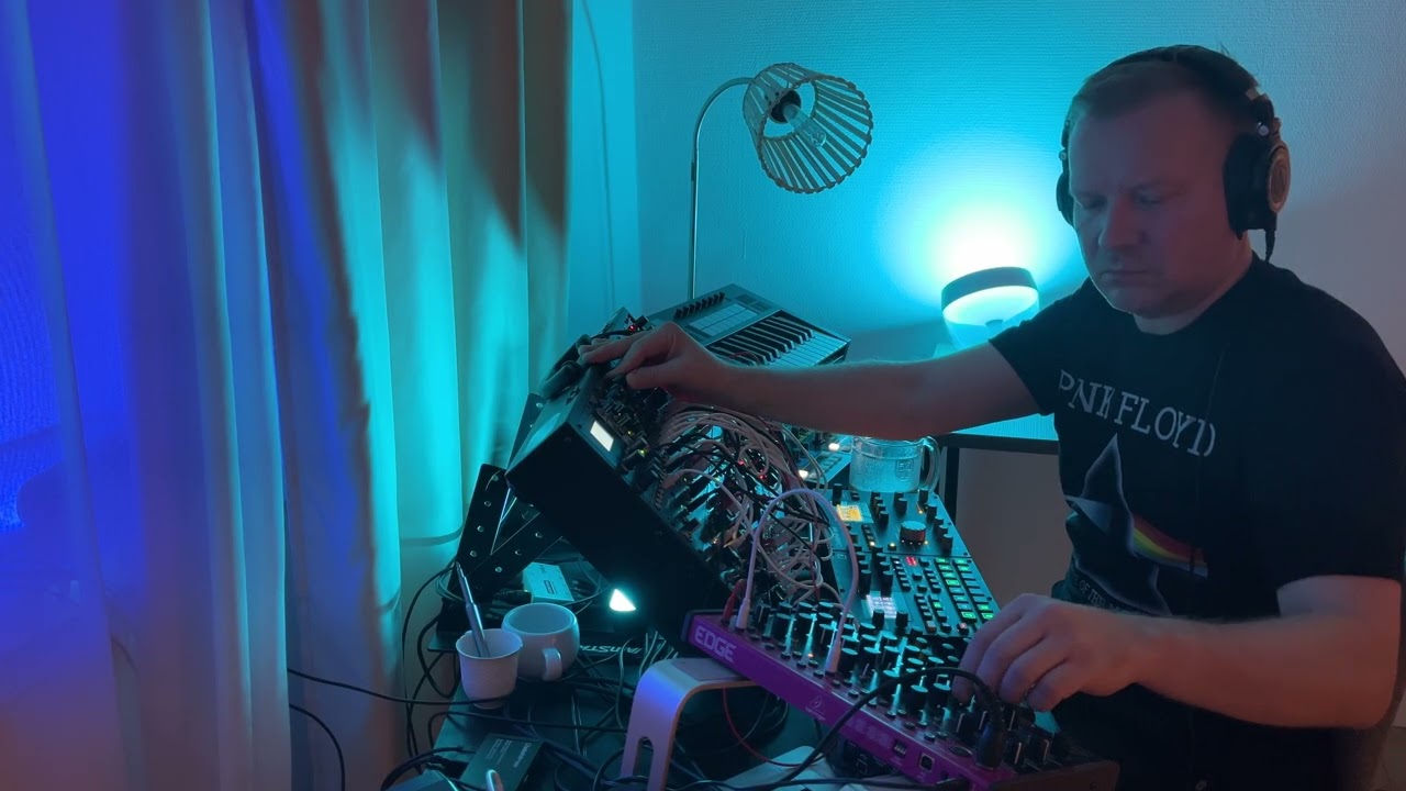 Live Eurorack Modular Techno / Jam Session 9