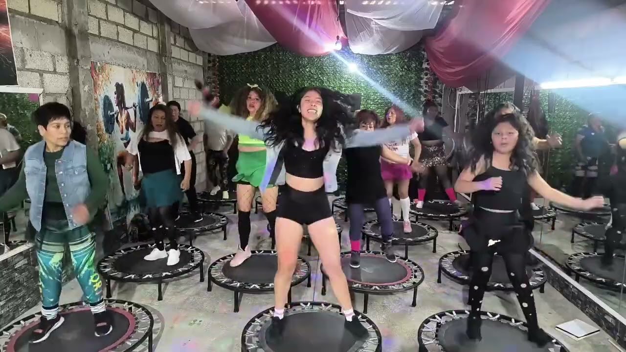 Pelo suelto Remix// Gloria Trevi ✨ VITAL JUMP