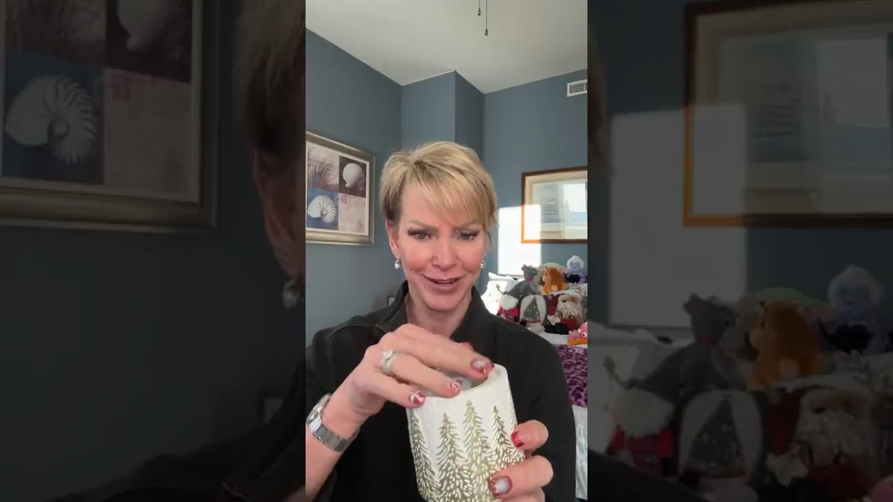 ☃️❄️ Scentsy Sunday: LIVE!!! 📦🌲Whiff Box (YOU WANT!); January's 🎀 Dreamer's Bow & 🍑 Amber & Peach