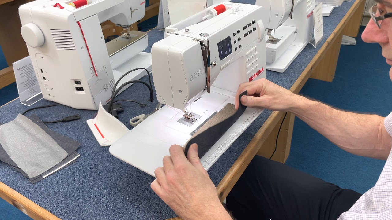 Bernina B325 Sewing Machine at Bambers