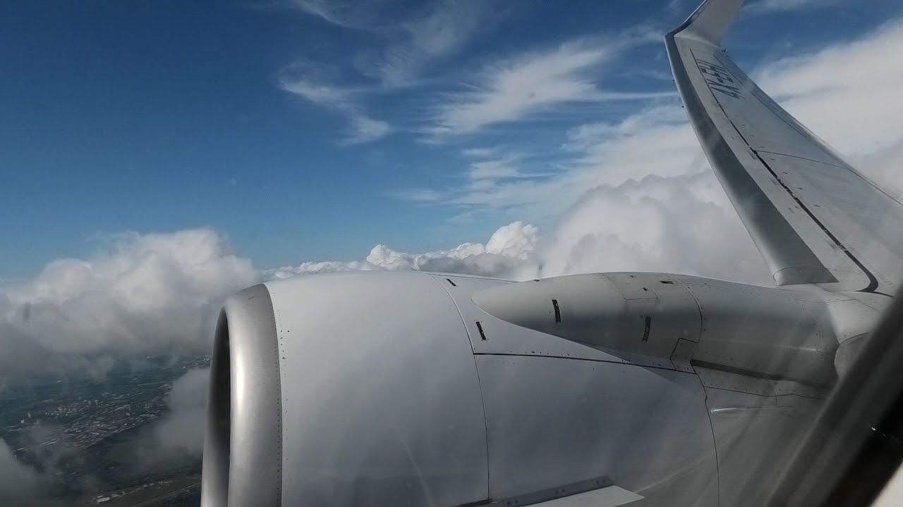 Взлет из Домодедово на Боинге 737-900, авиакомпании El-Al airlines.