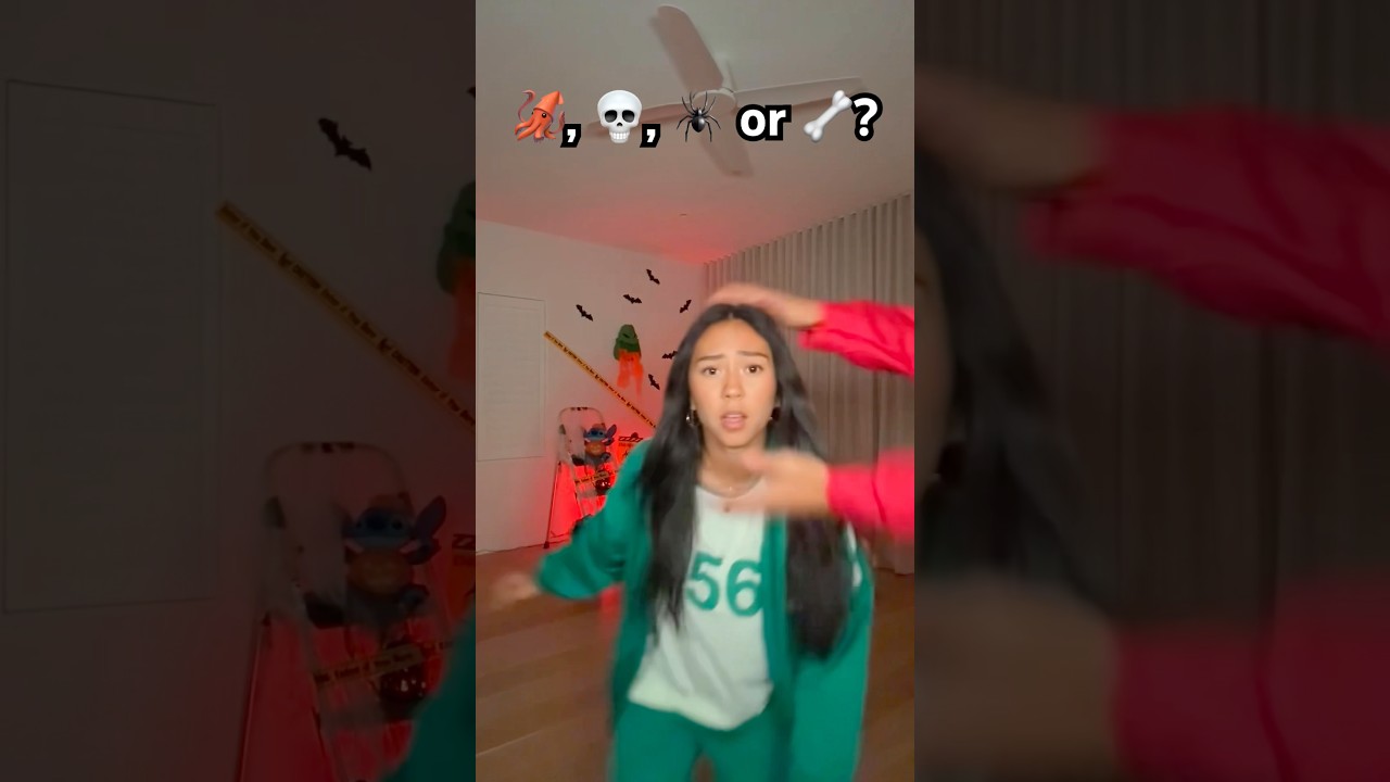 WE NEED TO KNOW!? 😅 VIRAL SIREN HEAD TIKTOK DANCE! #dance #trend #funny #couple #shorts #halloween