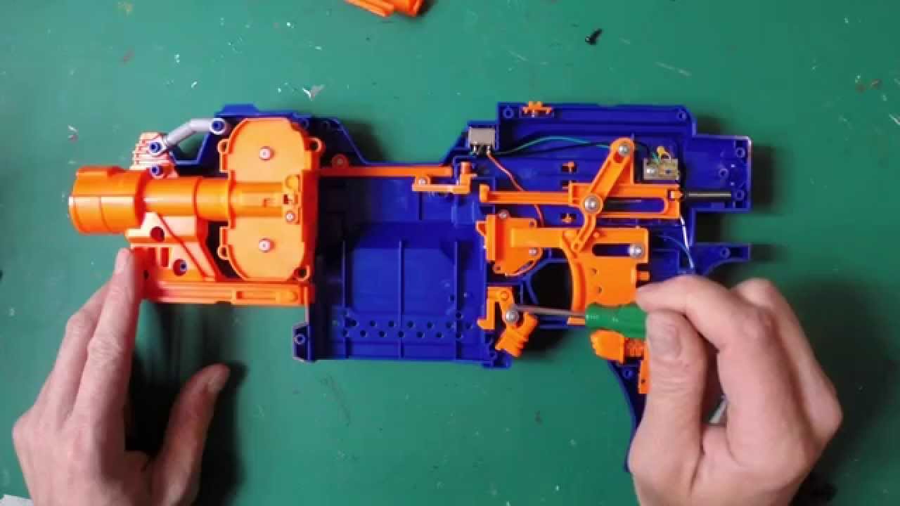 Nerf Stryfe Re-Wire Part 1