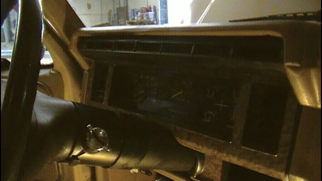 Снятие приборной панели Ford Bronco/F150/F250 1980-1986 гг.