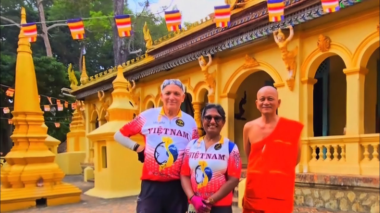 Chùa Âng Khmer Thường Khách Qua Tham Quan Tìm Hiểu 