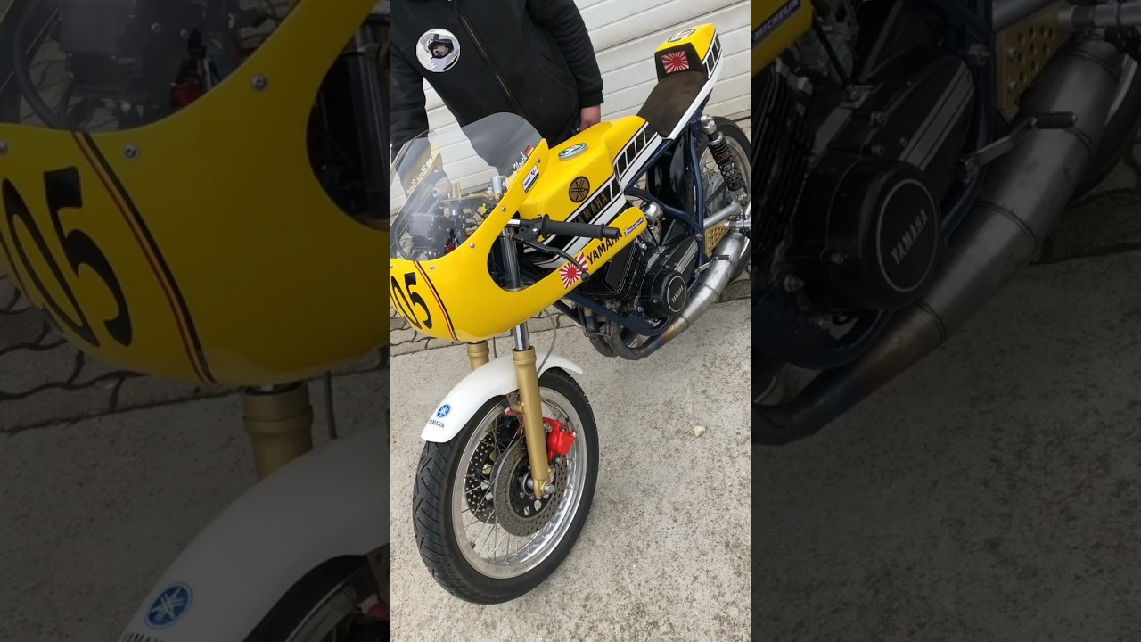 Yamaha RD 350, so cute, so yellow and so loud! 70s 2-stroke nostalgia sound! #goran2003