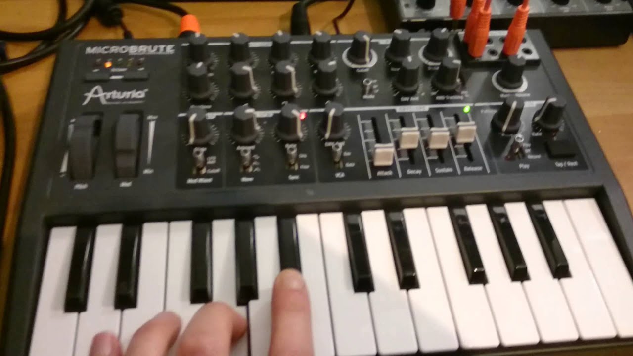 Alesis Midiverb 4 on Microbrute