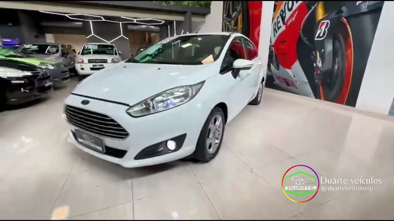 NEW FIESTA SE 2015 2º dono baixa Km 