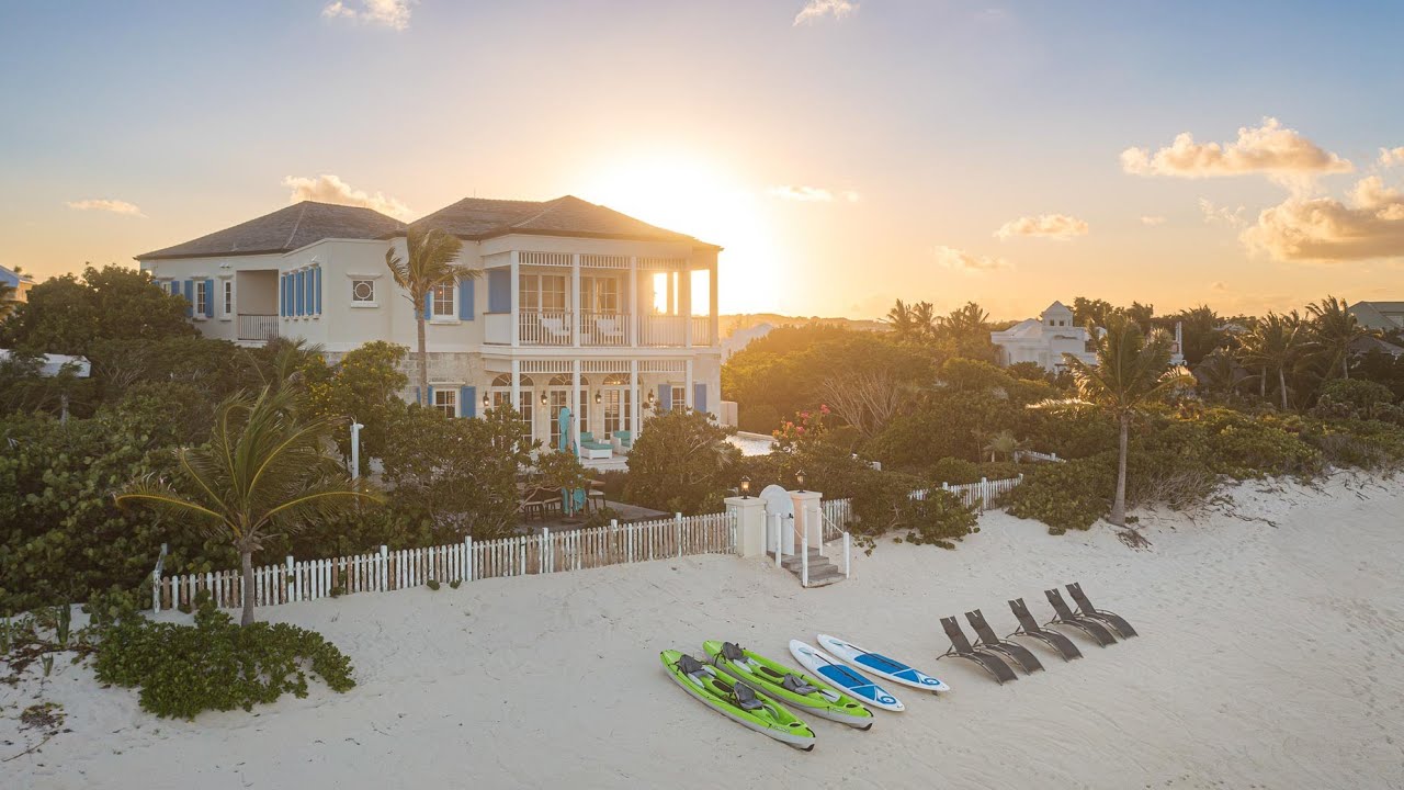 Villa Azzurra, Turks & Caicos: Your Private Beachfront Oasis