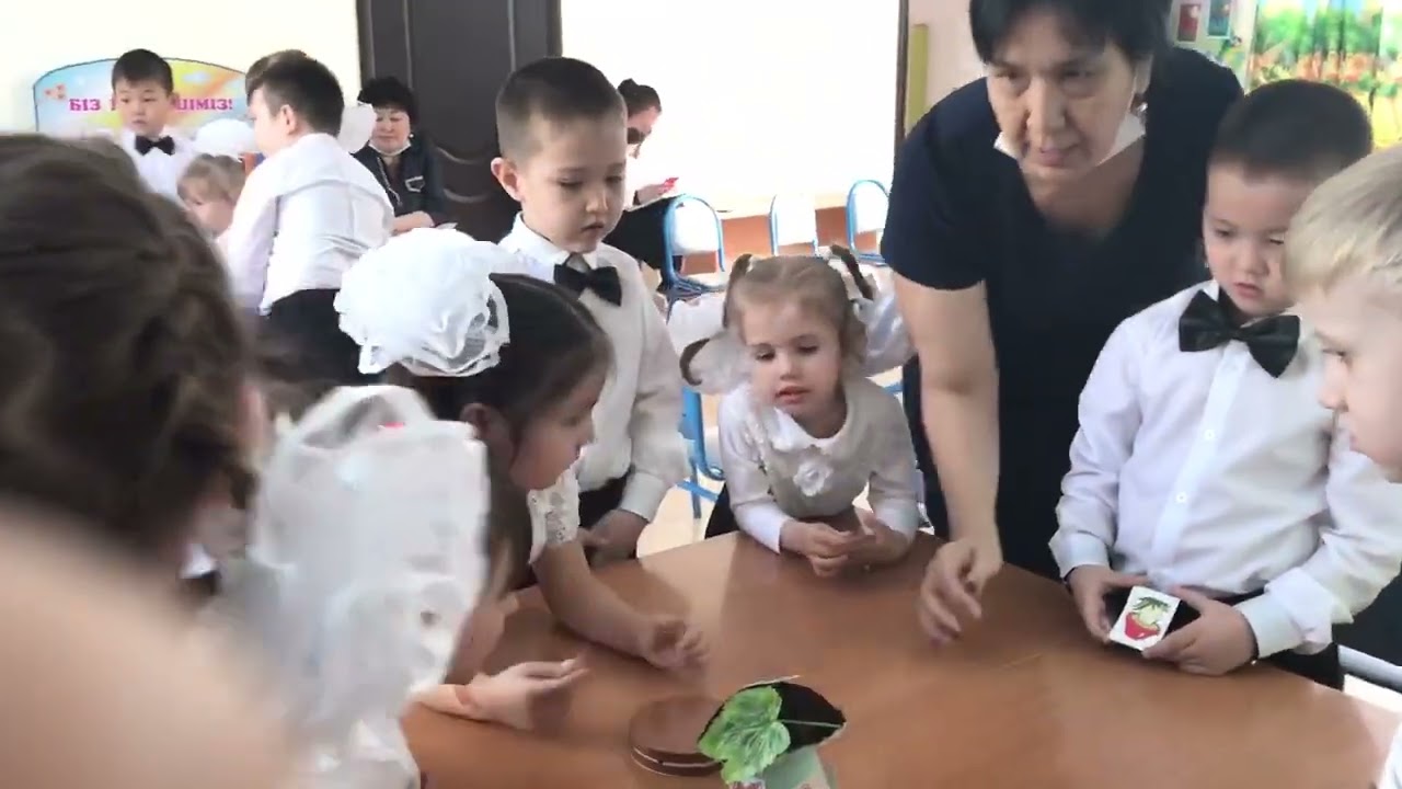 Драматизация  сказки В Сутеева “Под грибком”Старшая группа “Жұлдыз” Воспитатель Торегелдинова Л.К.