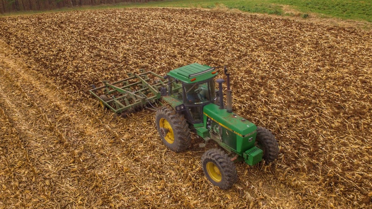 First Fall Tillage of 2018! Chisel Plowing - 4450 & 712