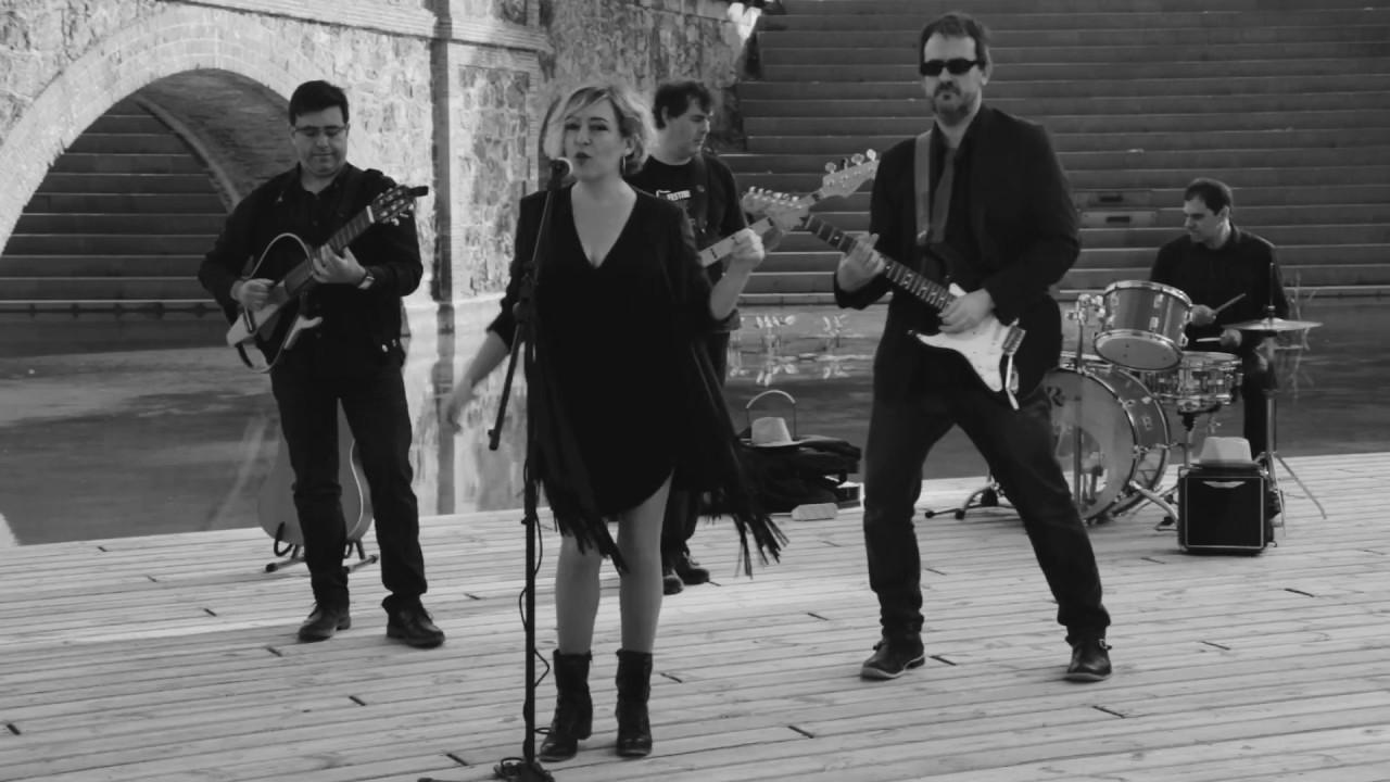 Flying Hats  -  Olga - (Video Music)