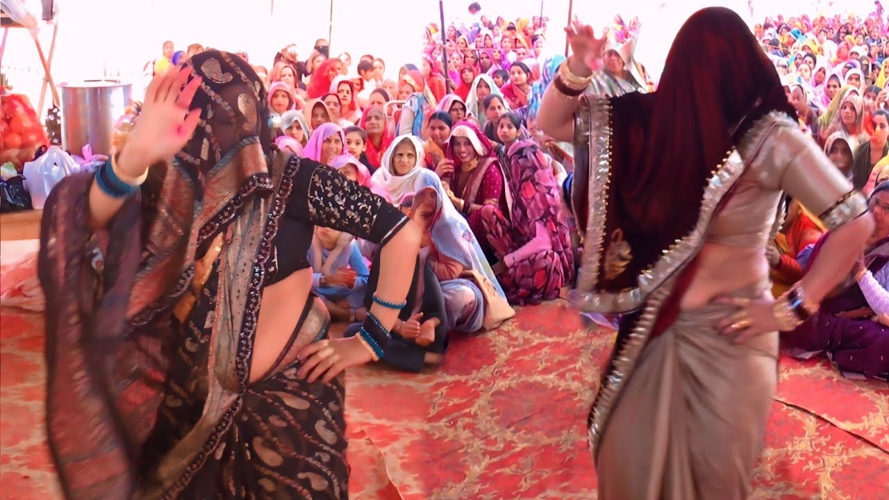 दोनों भाभियों ने हिला दिया पांडाल// ग्राम रुपपुरा  हनुमान मंदिर पर//काला काला कहें गूजरी मति काले पै