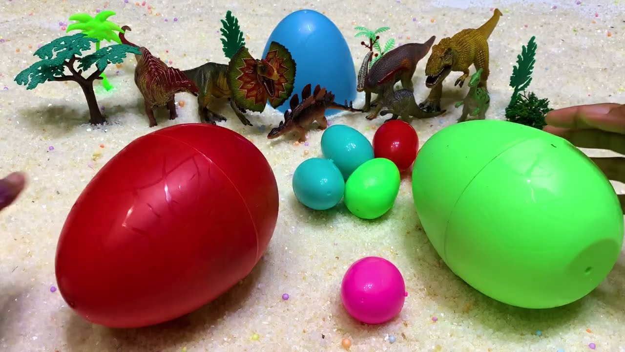 Dinosaurus Wara Warni. Ayo Kita Rakit!